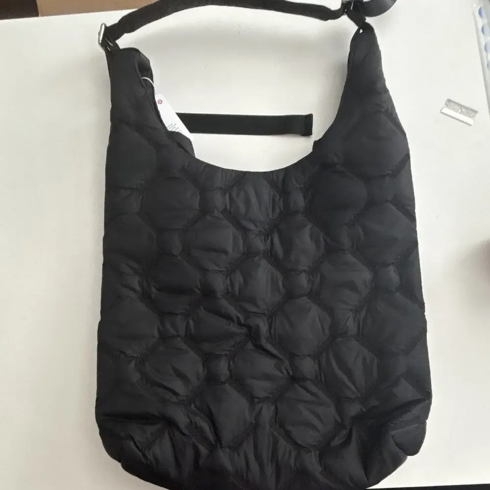 lululemon Quilty Pleasures Quilted Shoulder Bag Zip Adjustable Detachable Strap